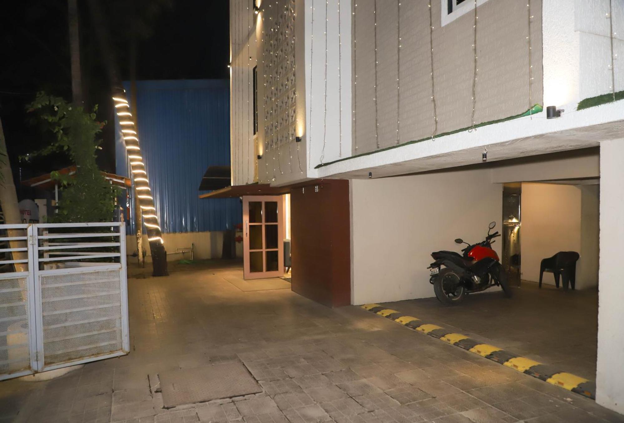 Hotel Aura Inn Airoli ,Digha Navi Mumbai Exterior photo